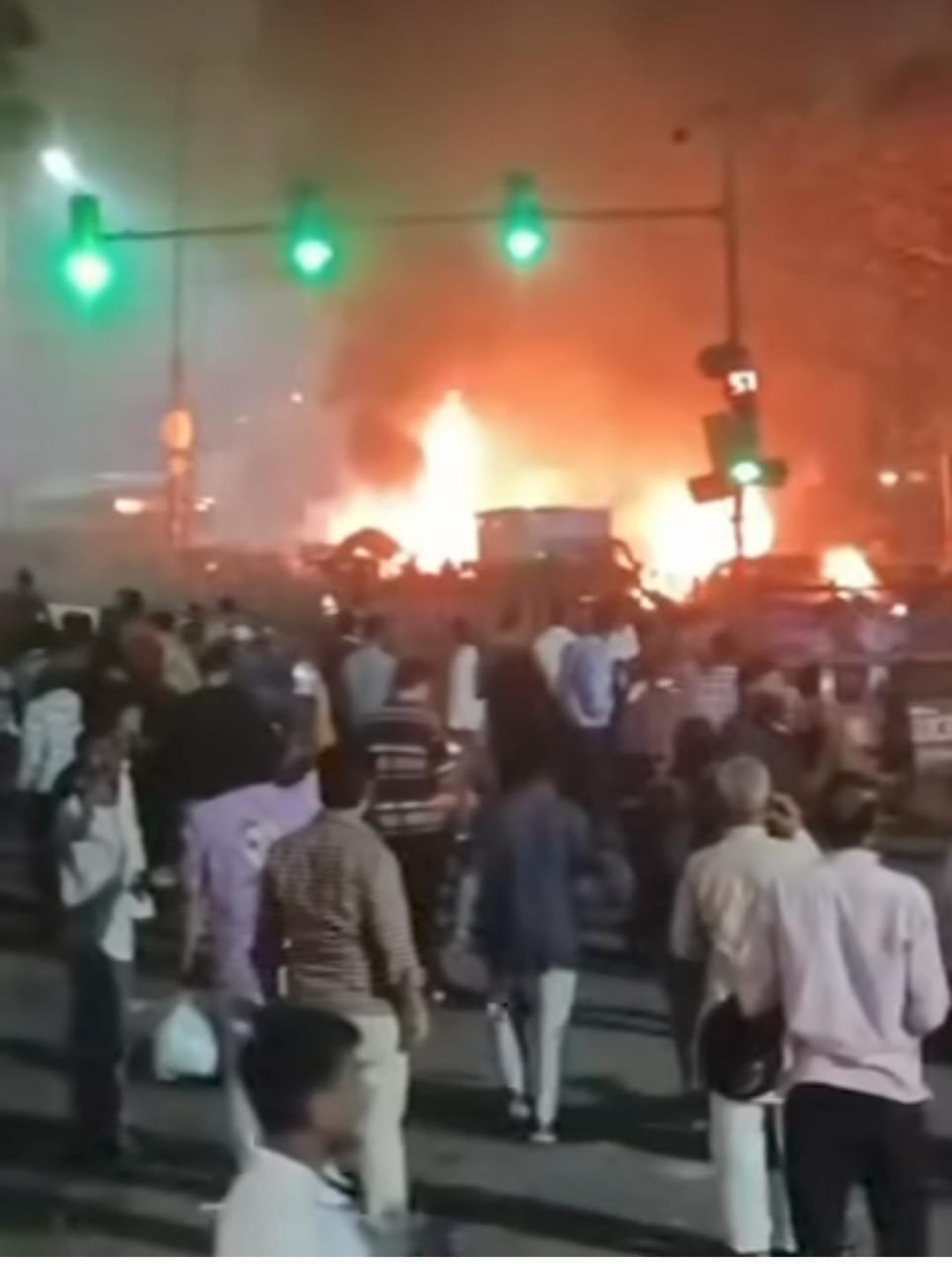 Explosion-near-Red-Fort