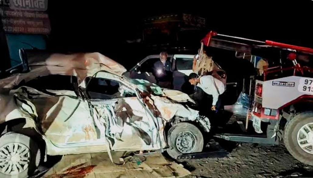 Highway Horror in Pune: Seven Dead, 15 Injured as Container Truck Wreaks Havoc on NH-4