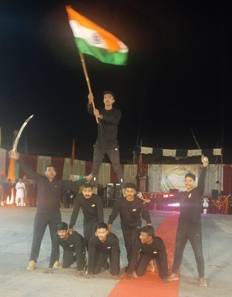 Raising Day-High-energy-patriotic-dance presented by brave soldiers